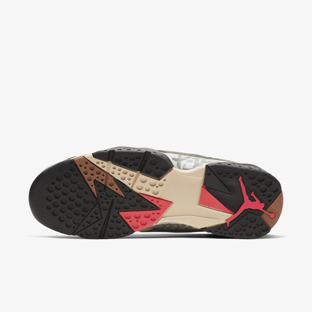 Nike Air Jordan 7 Retro Patta Icicle ジョーダン  パッタ Patta × Nike】Air Jordan 7 Retro OG SP “Icicle”が10月18日に
